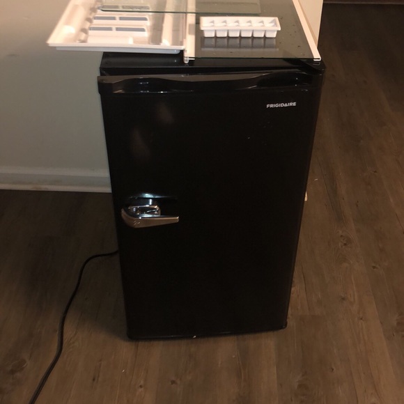 frigidaire Kitchen Frigidaire Retro Mini Fridge Poshmark